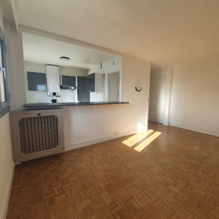 Flat Rue de l'Église in Joinville-le-Pont