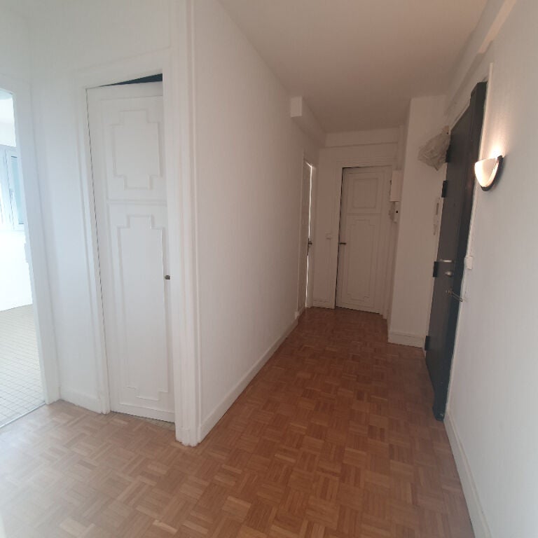 Flat Rue de l'Église in Joinville-le-Pont