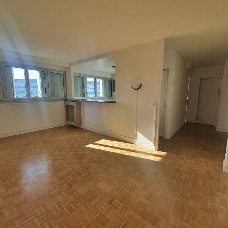 Flat Rue de l'Église in Joinville-le-Pont