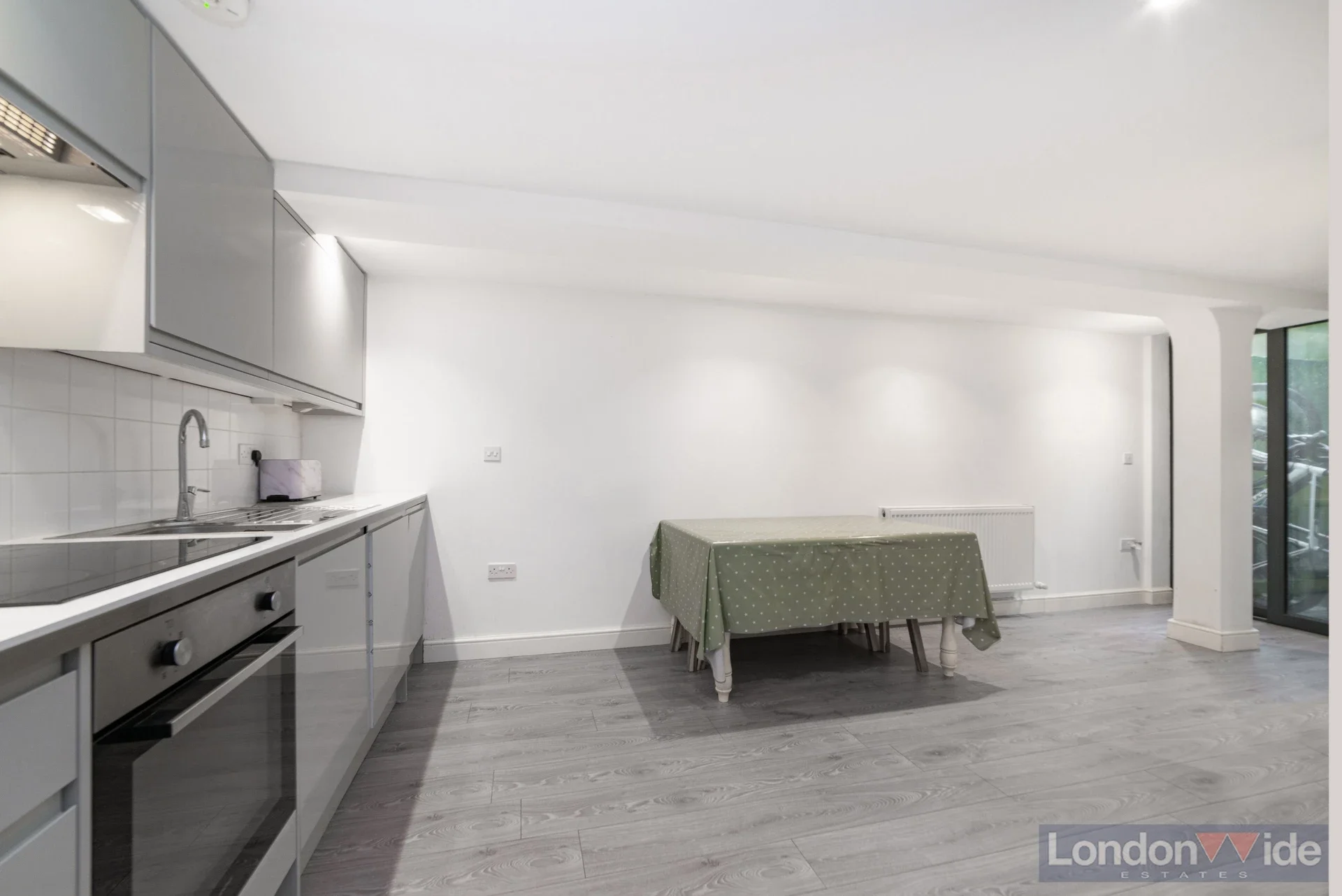 Flat Shirland Road in City of Westminster
