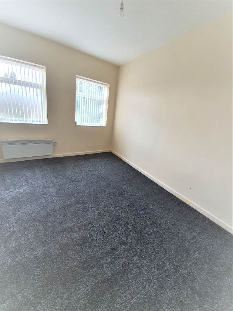 Flat Liverpool Road in Salford