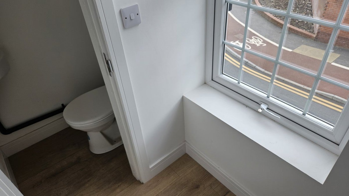 Flat School Walk in Doncaster