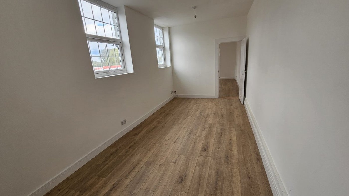 Flat School Walk in Doncaster