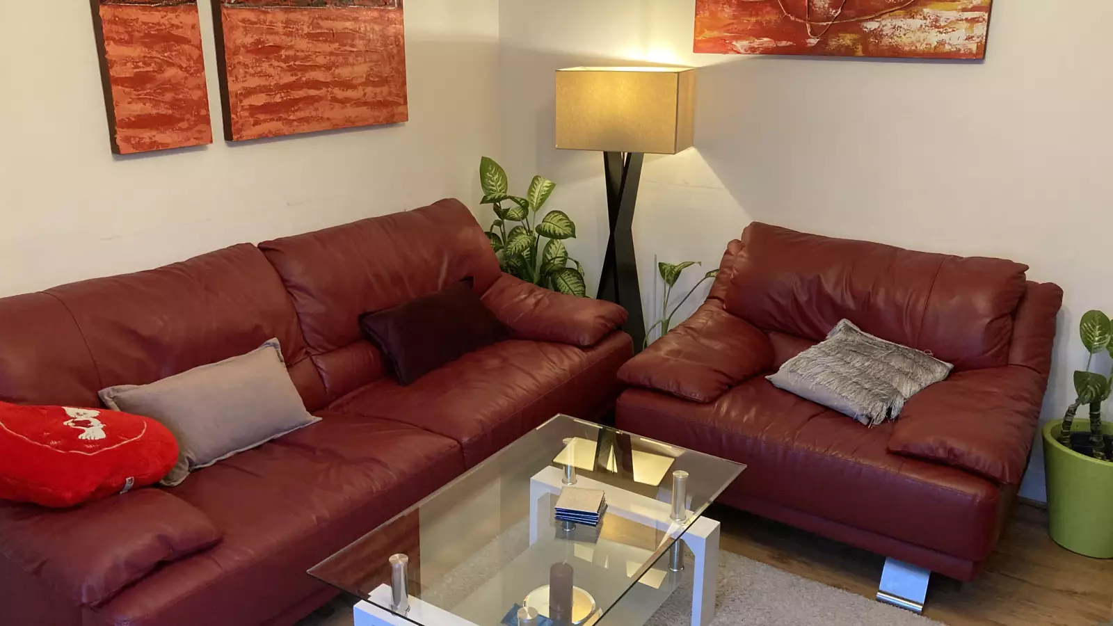 Flat Barnes Passage in Greater London