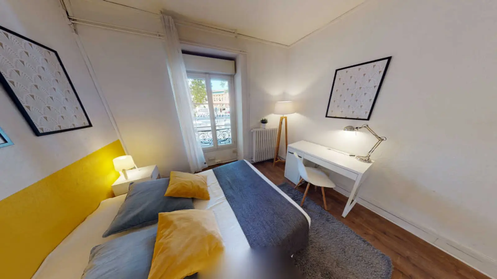 Flat Place Arnaud Bernard in Toulouse