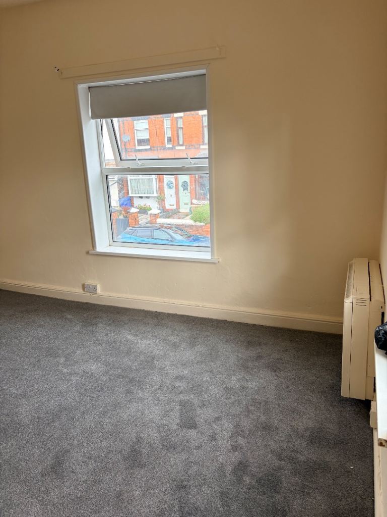 Flat South Terrace in Newcastle-under-Lyme