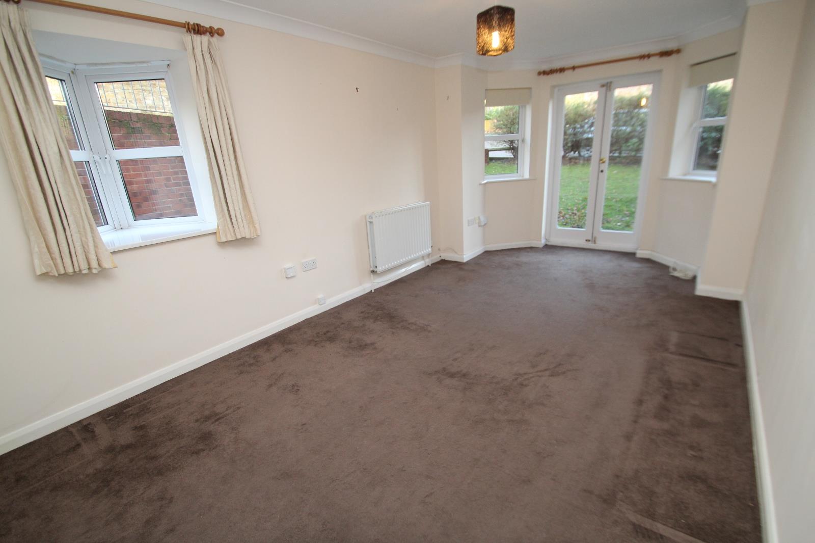 Flat Harrogate Road in Leeds