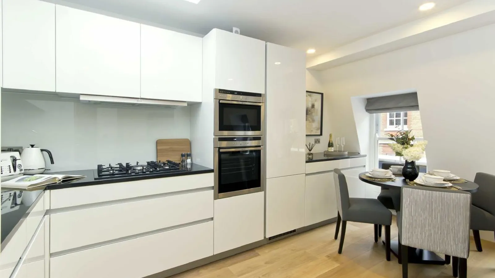 Flat Bruton Street in City of Westminster