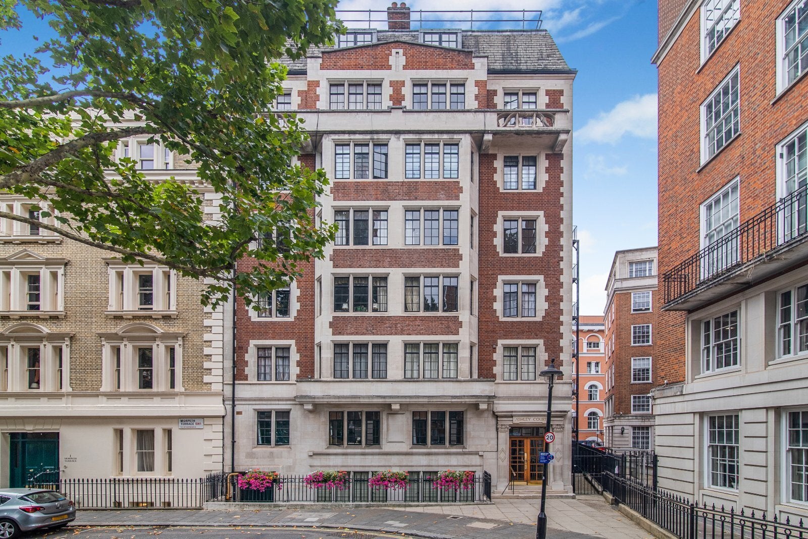 Flat Morpeth Terrace in City of Westminster