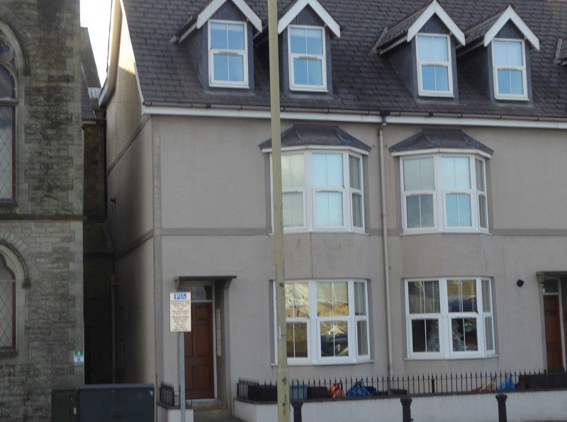 Flat Tondu Road in Newcastle