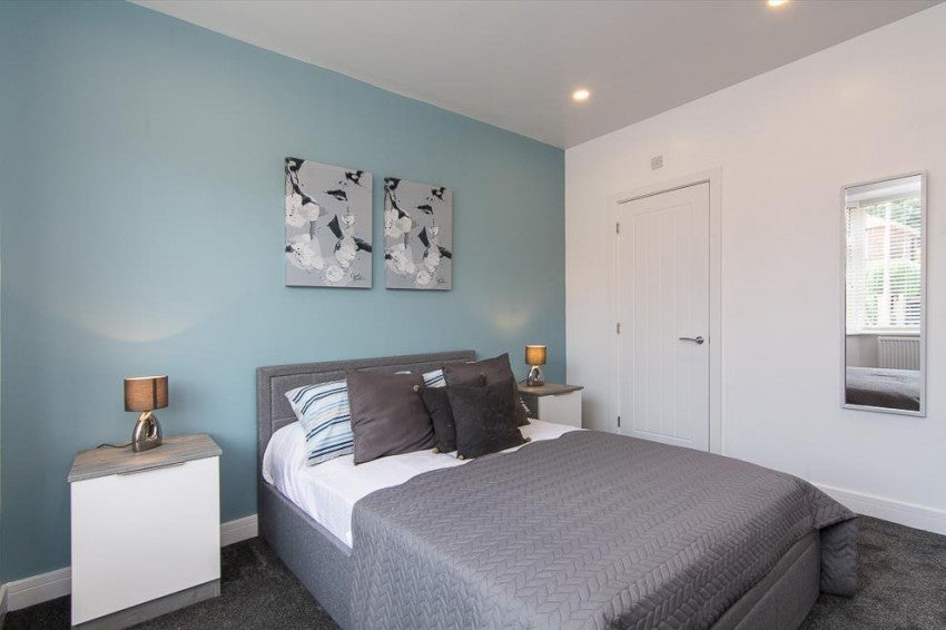 Room New Vale Road in Gedling