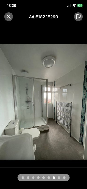 Room St Anne's Road in Leeds