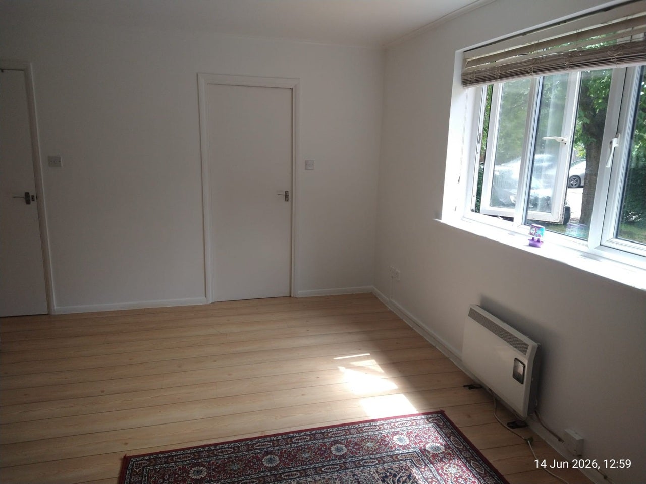 Flat Blacksmith Close in Greater London