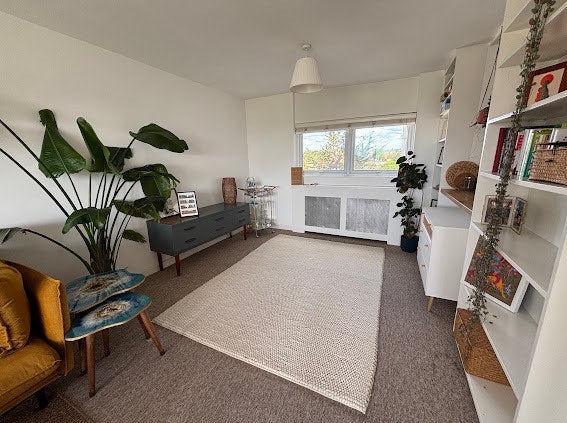 Flat Bloomsbury Close in Greater London