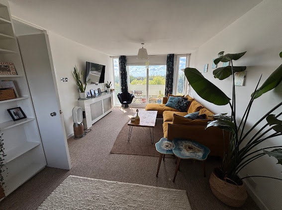 Flat Bloomsbury Close in Greater London