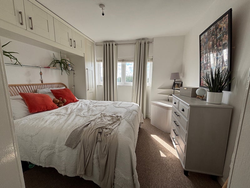 Flat Bloomsbury Close in Greater London