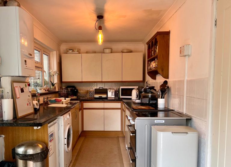 Room Redbridge Grove in Havant