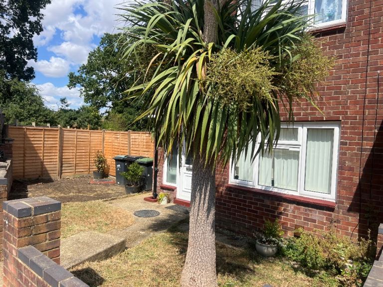 Room Redbridge Grove in Havant