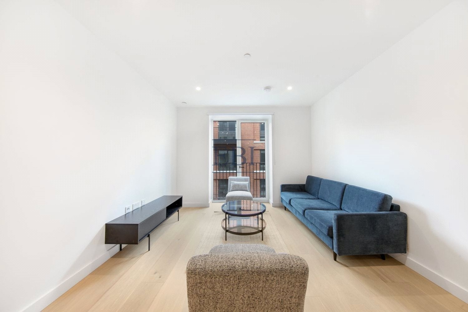 Flat Claremont Road in Greater London