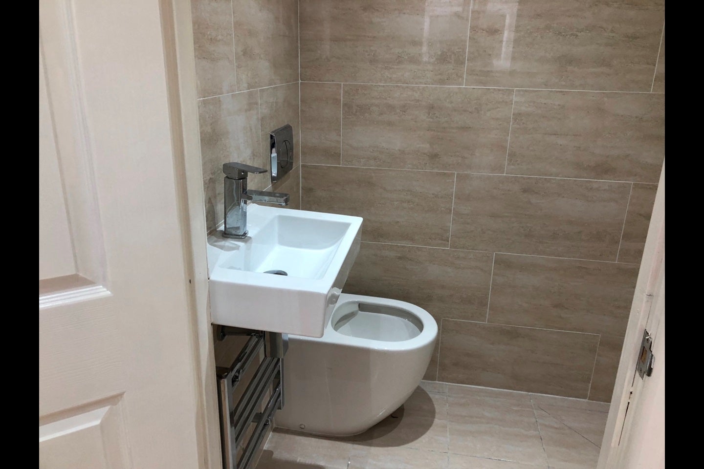 Flat Kempston Road in Bedford