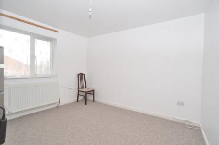 Flat Regent Street in Stotfold