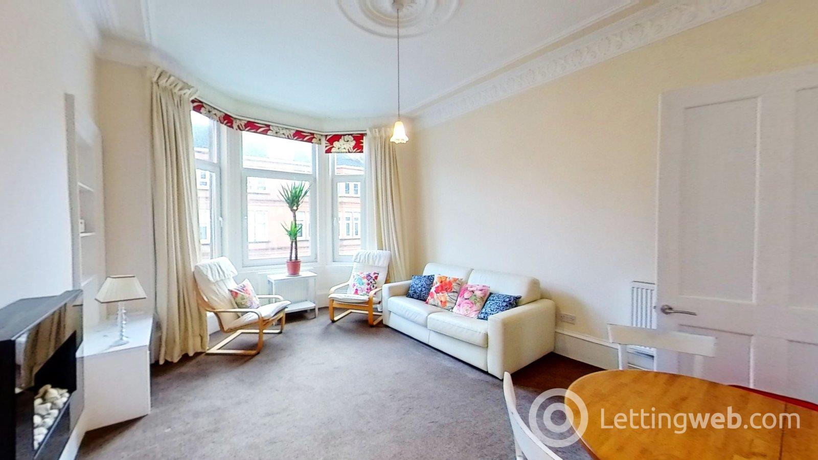 Flat Deanston Drive in Glasgow