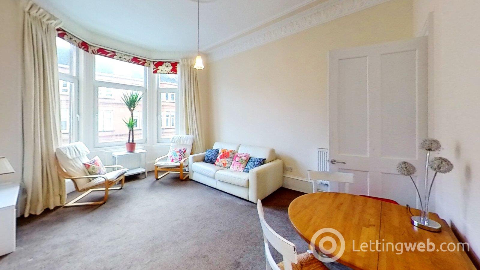 Flat Deanston Drive in Glasgow