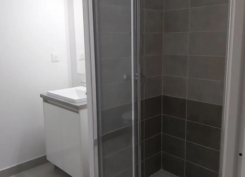 Appartement Rue Dhuoda à Nîmes