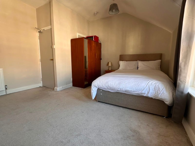 Room Saint Michael's Road in Bournemouth