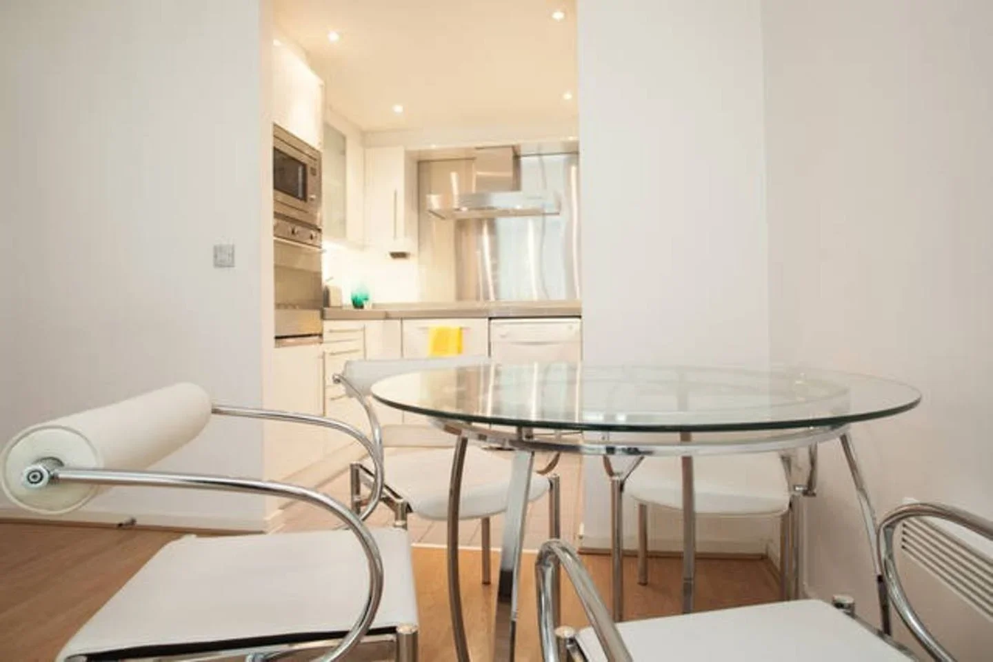Flat Cassilis Road in Greater London
