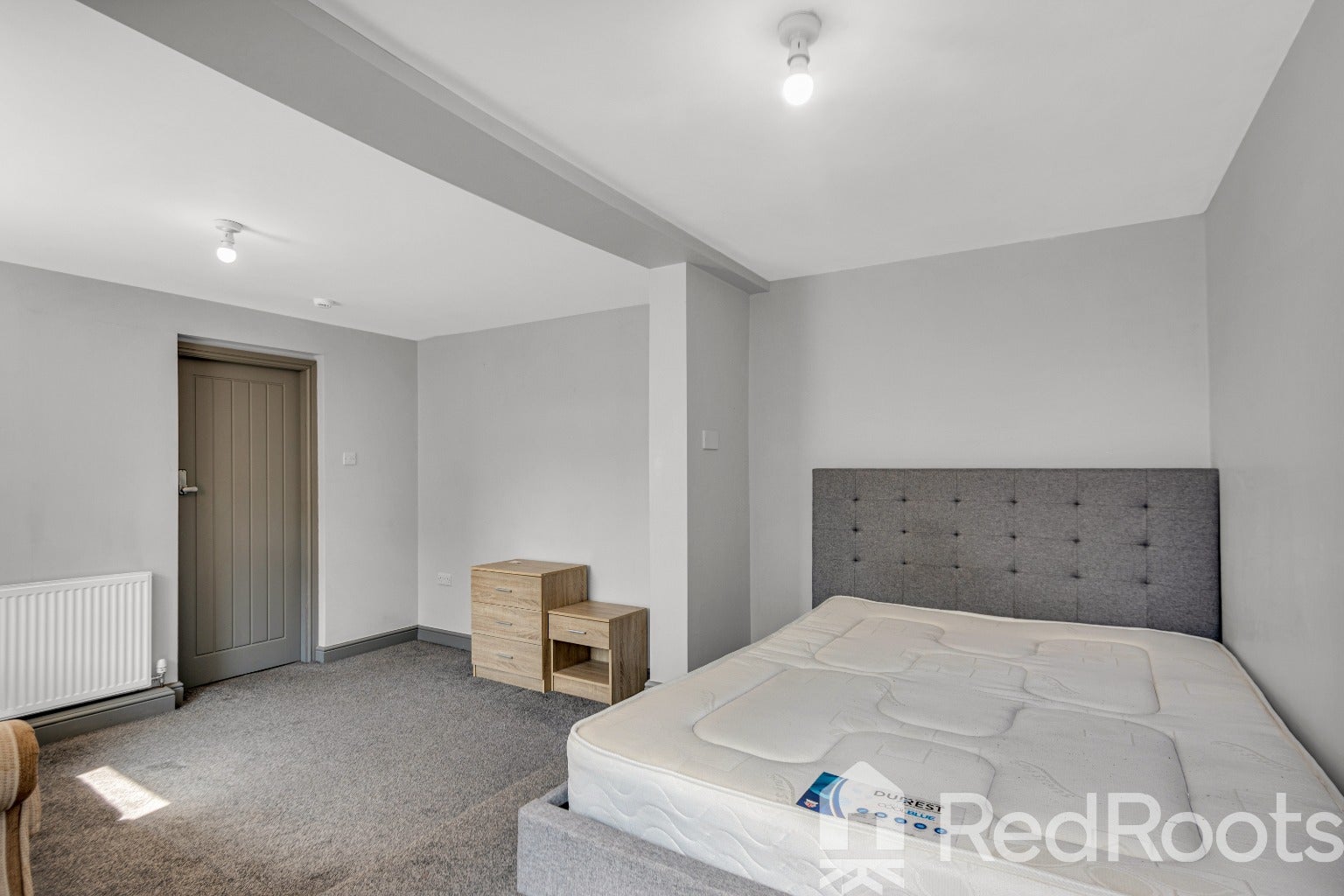 Room Minsthorpe Lane in Wakefield
