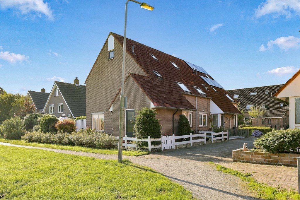 Huis De Grote Weid 48 in Uitgeest