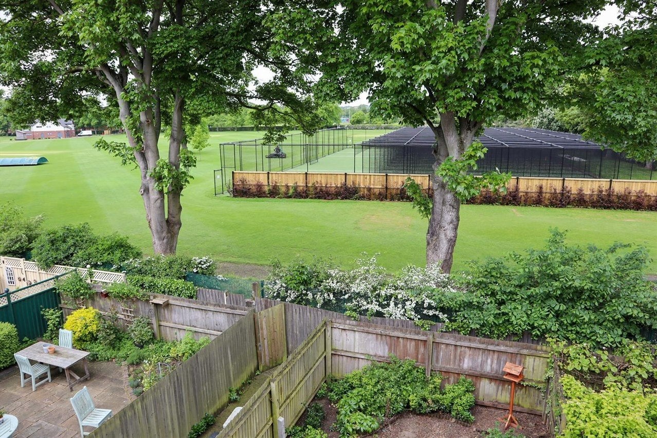House Barmstedt Close in Oakham