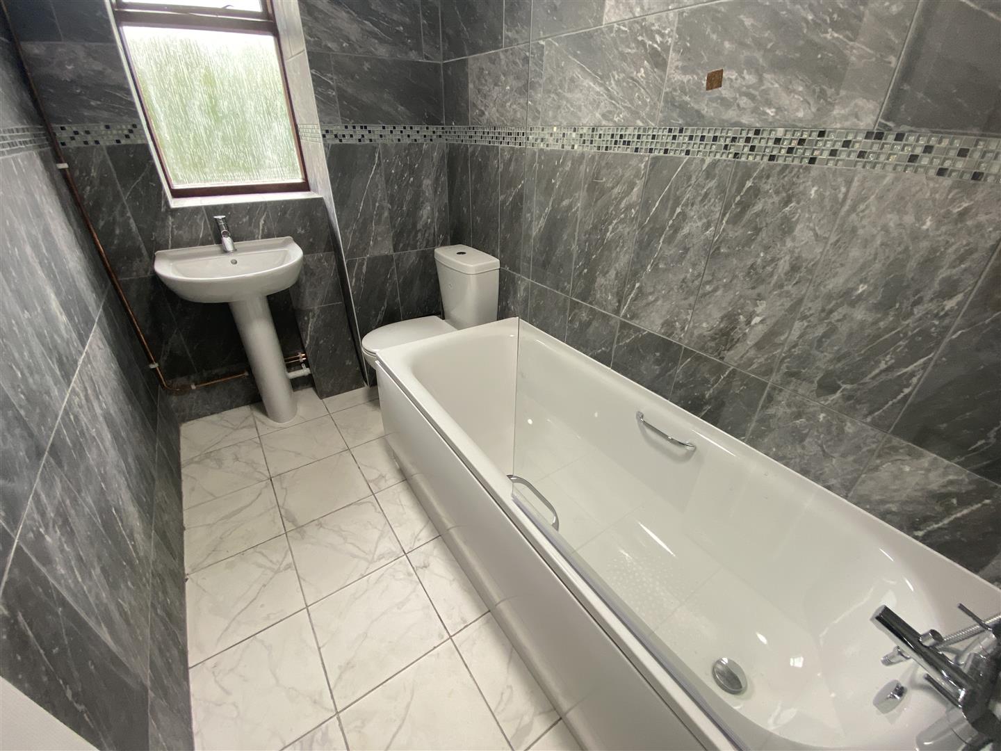 Flat Trentham Road in Stoke-on-Trent