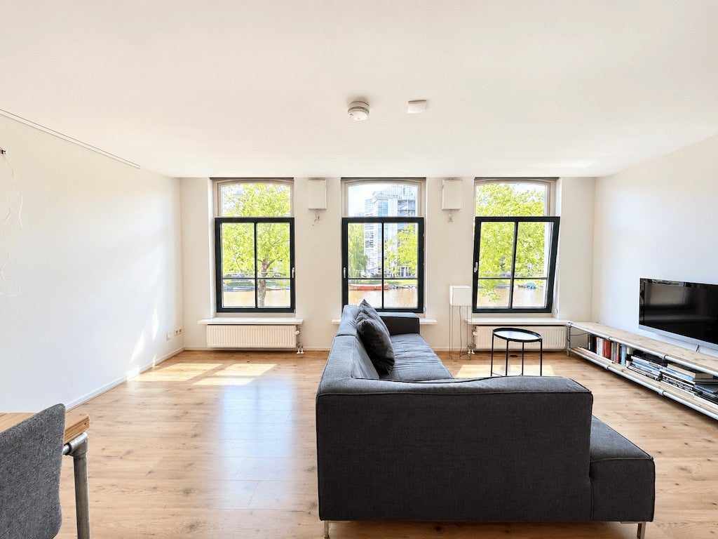 Flat Mauritskade