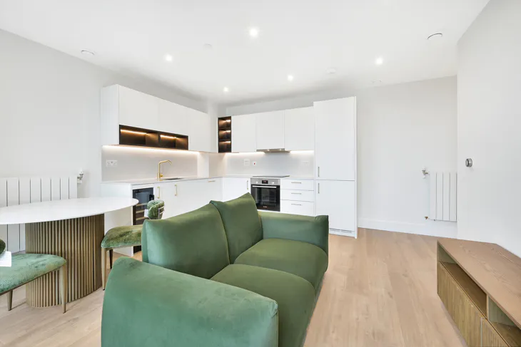 Flat Avery Avenue in Greater London