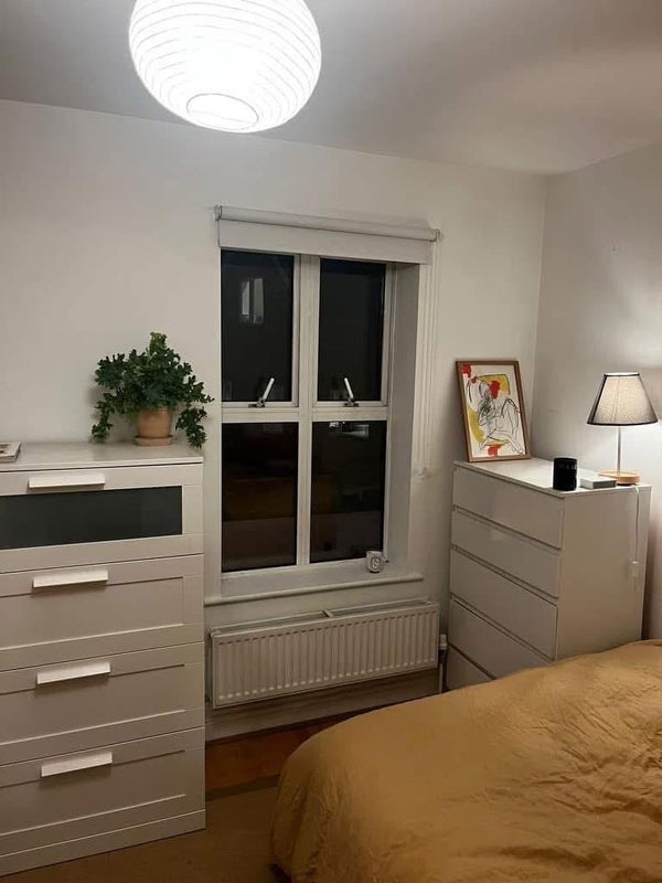 Room Chapman Place in Greater London