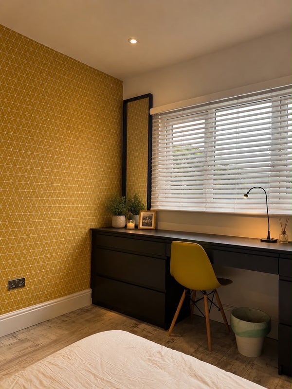 Room Hall Croft in Nottingham