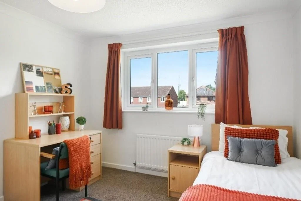 Room Turner Road in Colchester