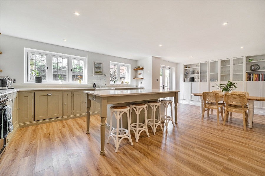 House Lansdowne Road in Surrey Heath