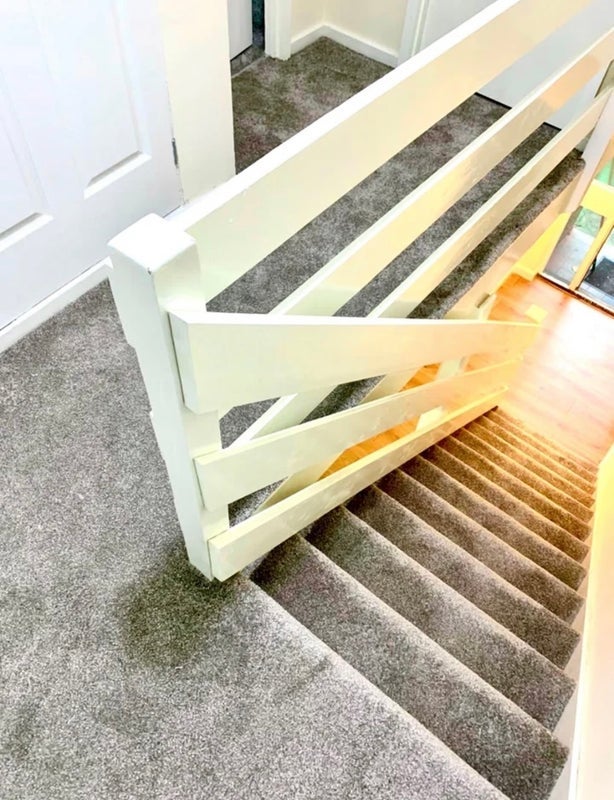 Room Ludovick Walk in Greater London