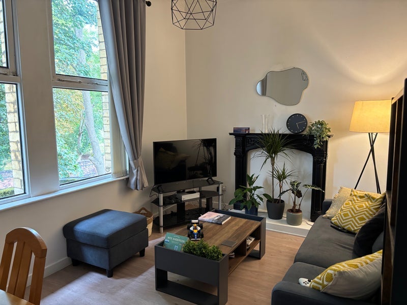 Room Linnet Lane in Liverpool