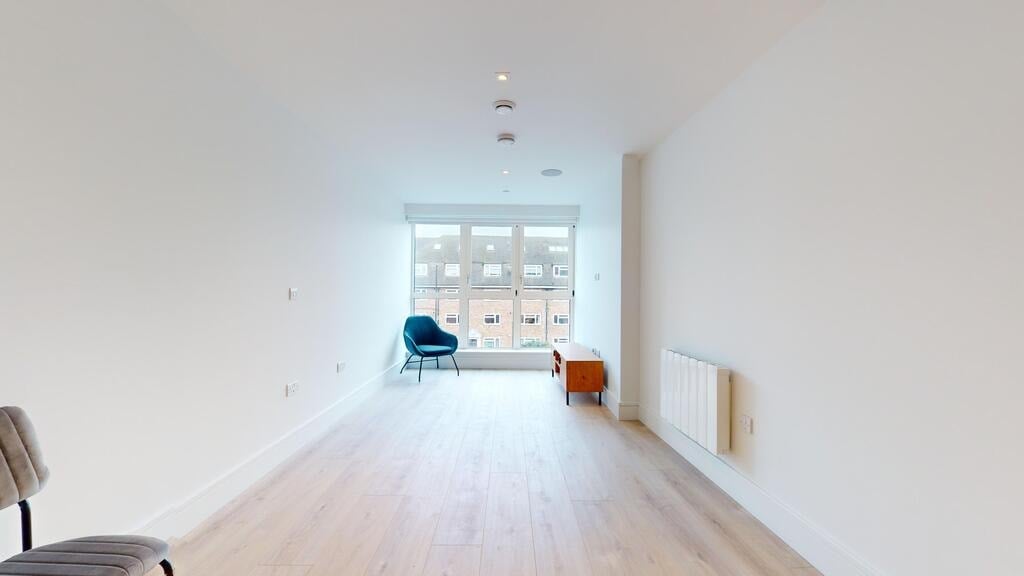 Flat Beverley Way in Greater London