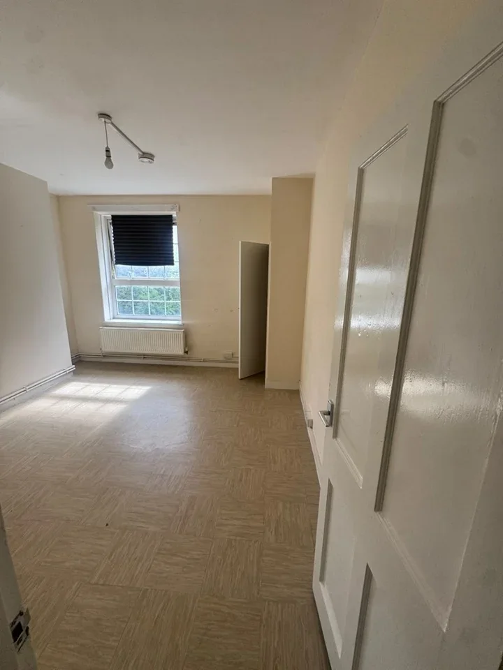 Room Haddo Street in Greater London