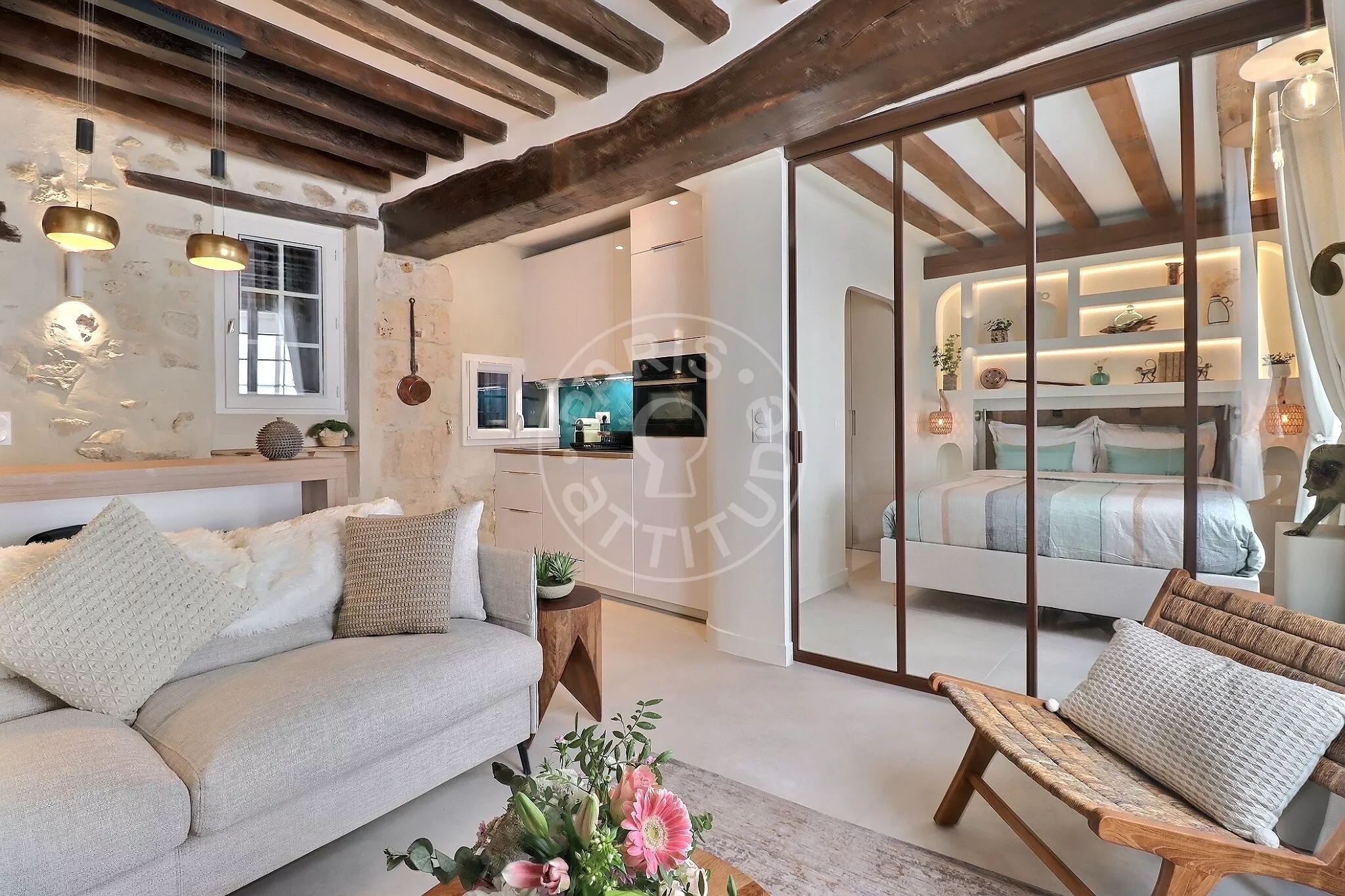 Flat Rue des Rosiers in Paris