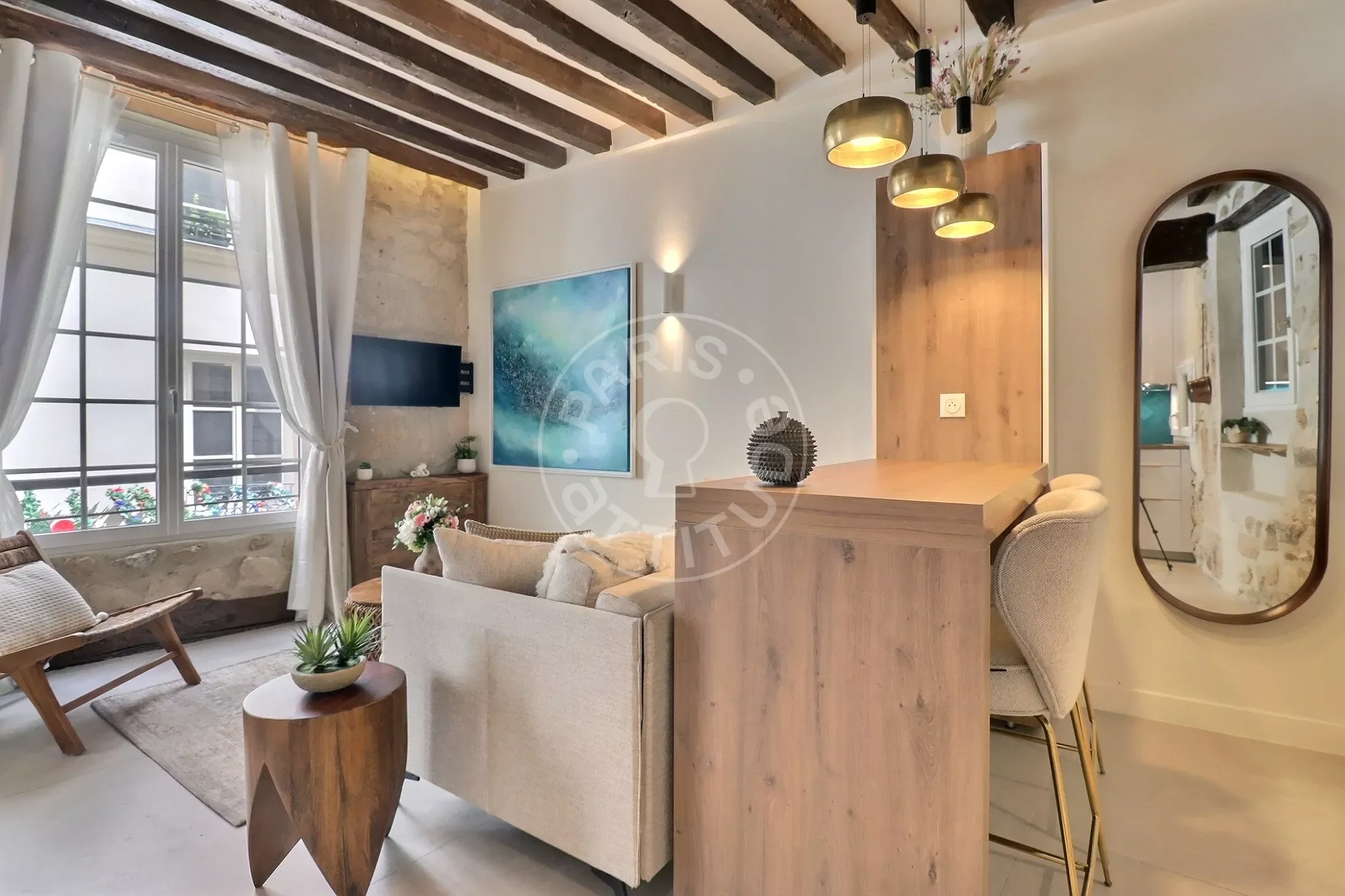 Appartement Rue des Rosiers à Paris