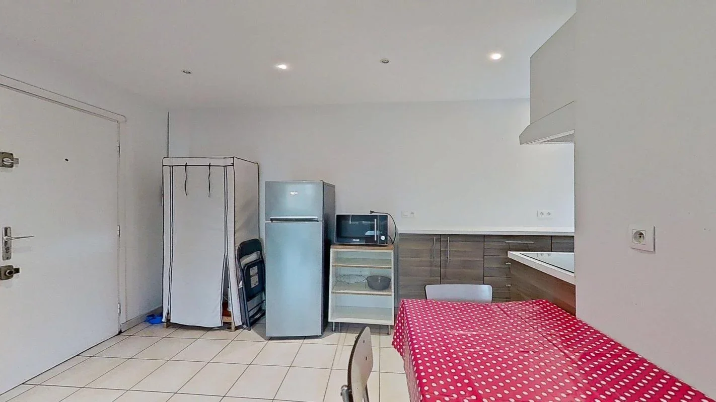 Appartement Route de Vienne à Vénissieux