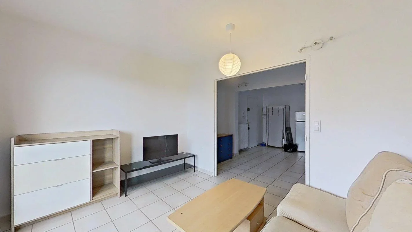 Appartement Route de Vienne à Vénissieux