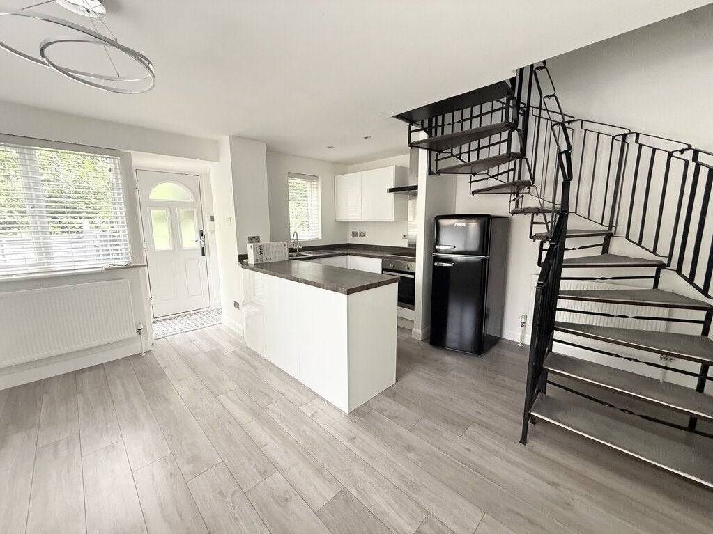 House Reedmace Close in Havant