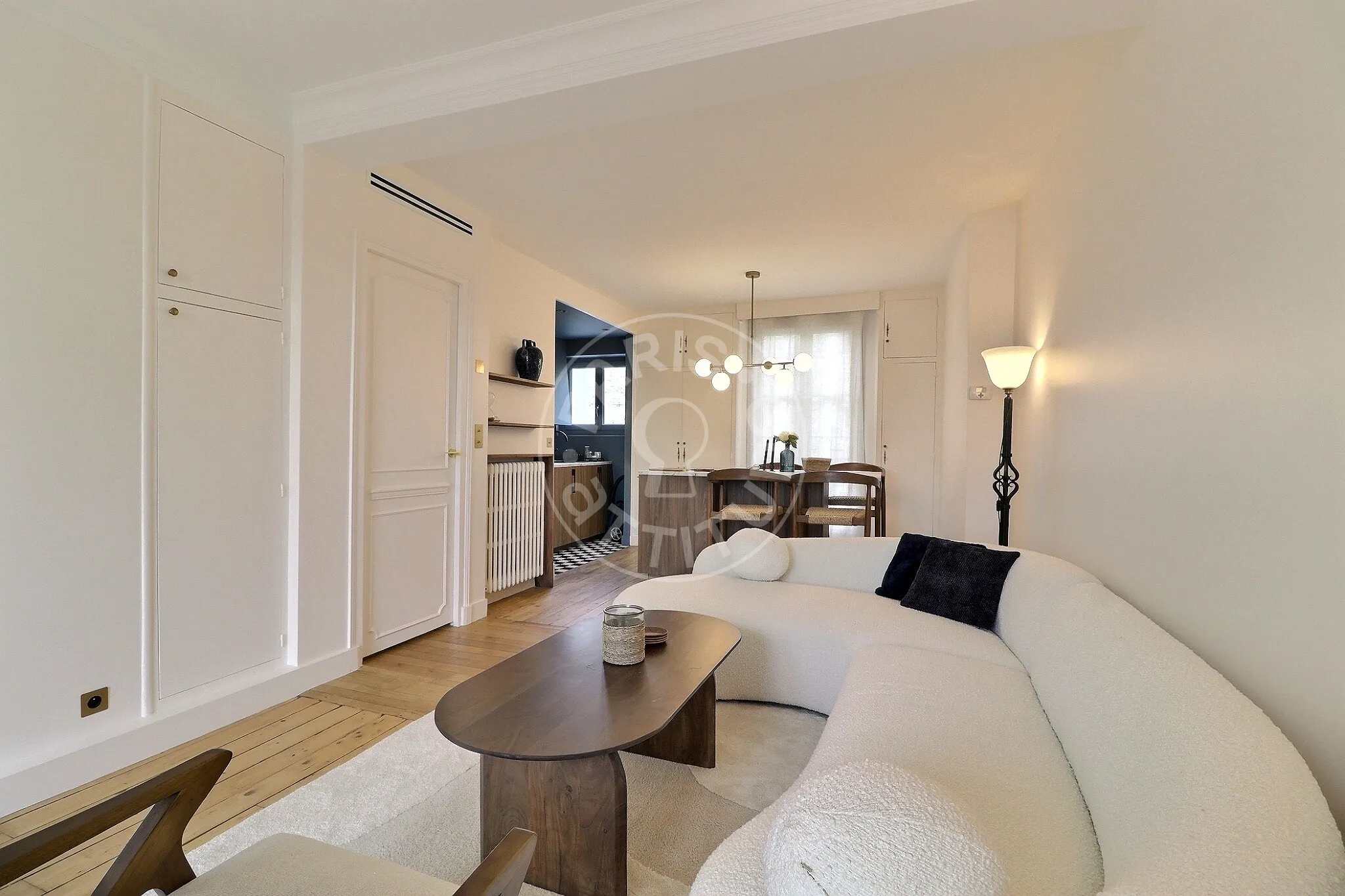 Flat Avenue Mozart in Paris